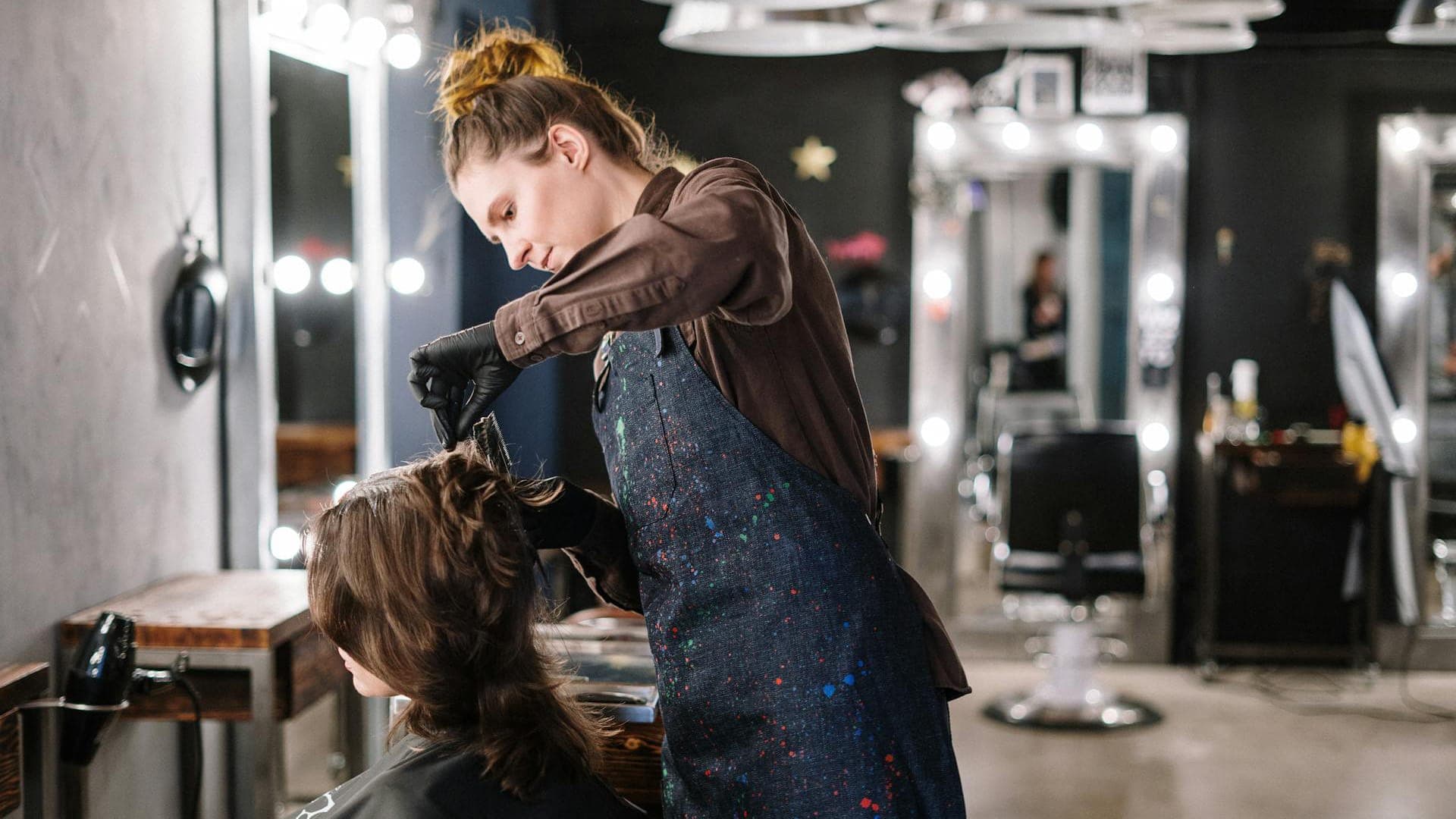 How Physically Demanding is it Working as a Cosmetologist?
