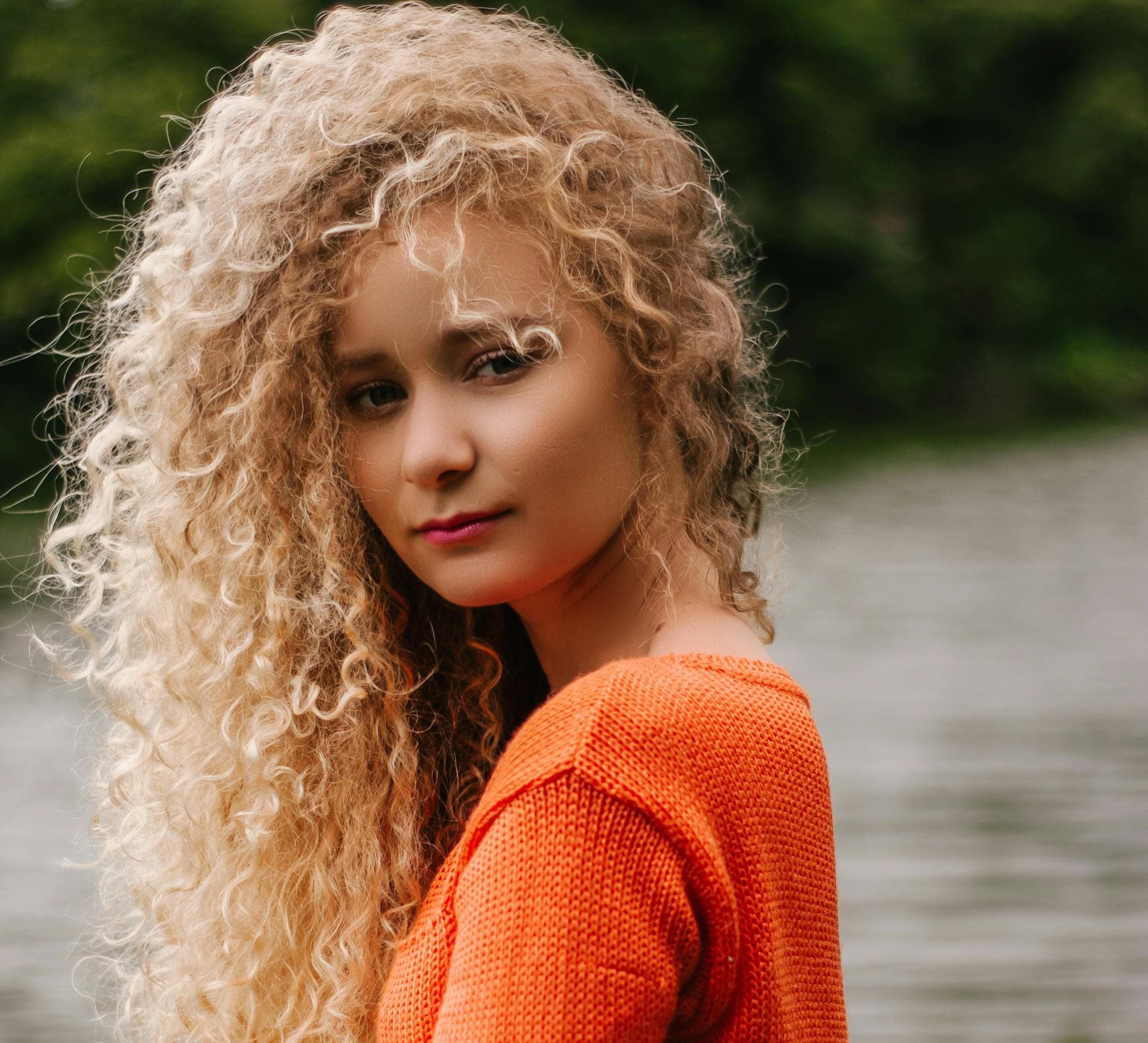 How to Style Naturally Curly Hair