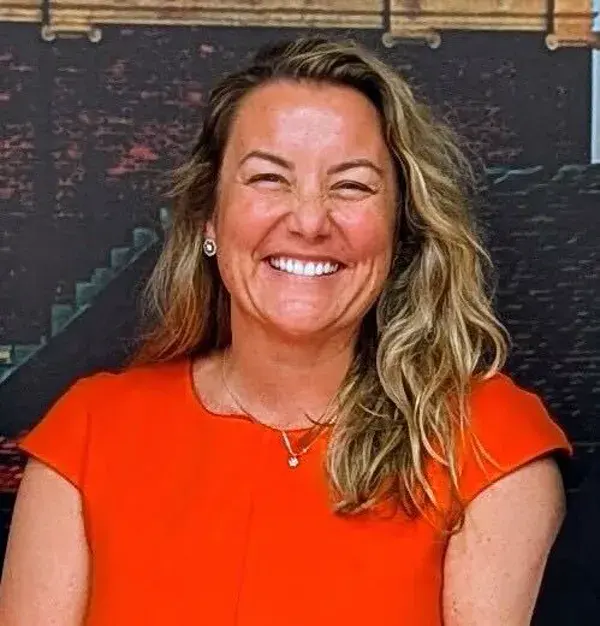 Melissa Brooks teaches Paralegal Studies at Campus