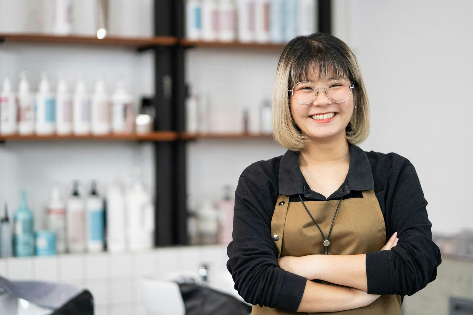 How to Become a Cosmetologist in California