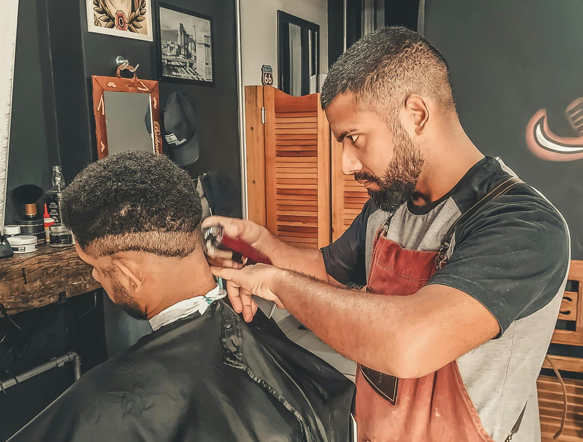 Tips for Attending Barber School